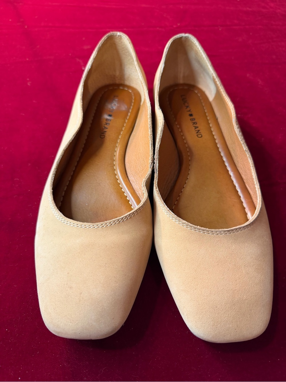 Lucky Brand Women's Tan Square-Toe Flats